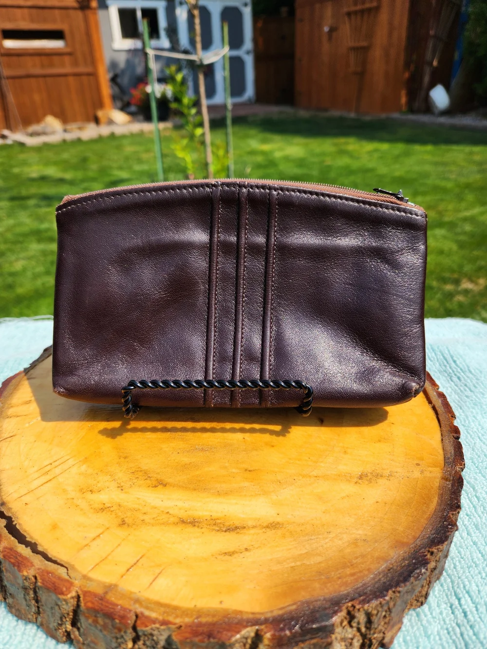 Brown Leather Zip Pouch Wallet